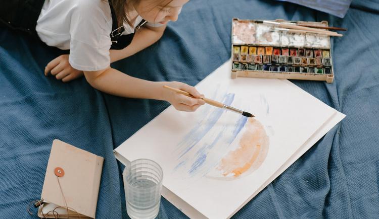 How Making Art Helps Teens Better Understand Their Mental Health